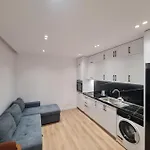 Am Luxury شقة تيرانا