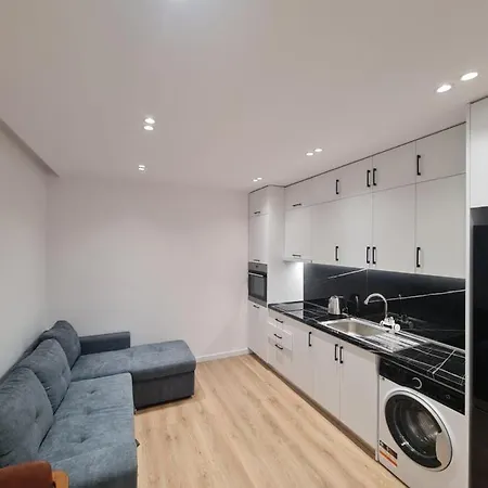 Am Luxury Apartamento Tirana